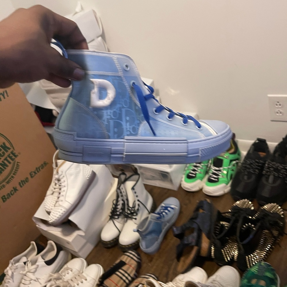 Dior - Picture 2 of 2